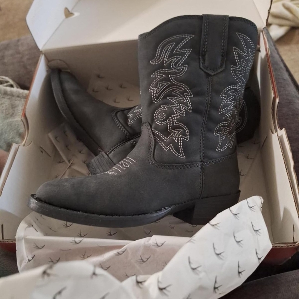 BRAND NEW Deer Stags Boys Western Boots